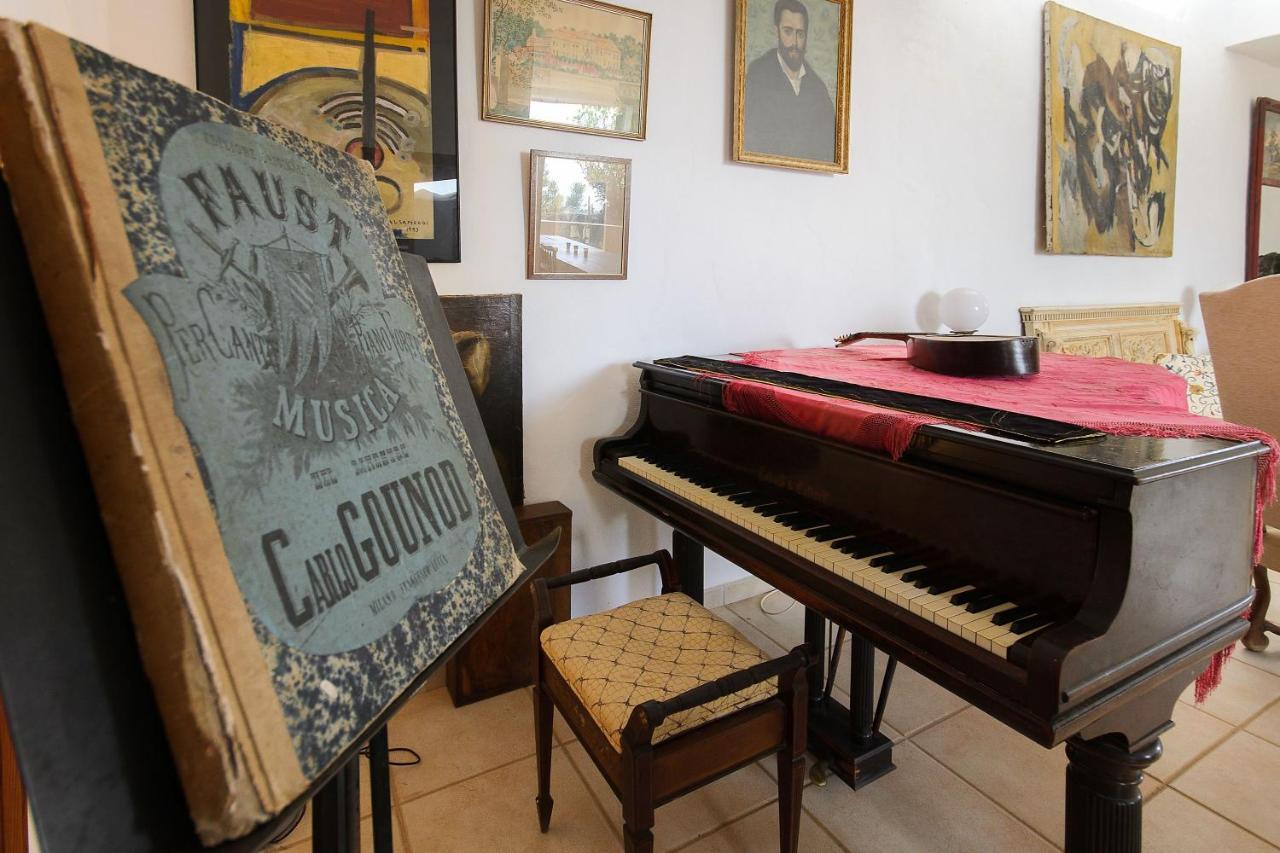 La Bodega - House On Volcano With A Piano Haria Exterior photo